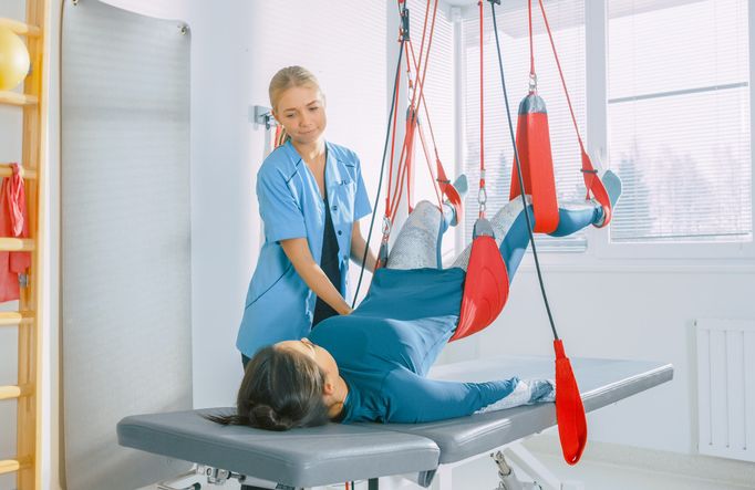 René Dickas Physiotherapie plus Bad Kissingen Schlingentisch